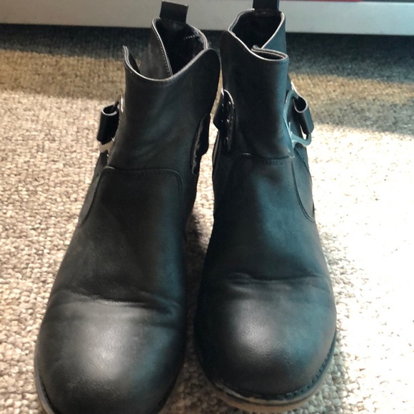 Muk Luks Hayden size 9 Water Resistant ankle boots - Picture 4 of 5